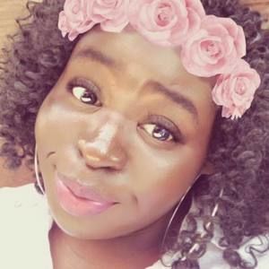 Meet your Posher, Lela